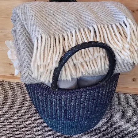 Agnes 3* Bække